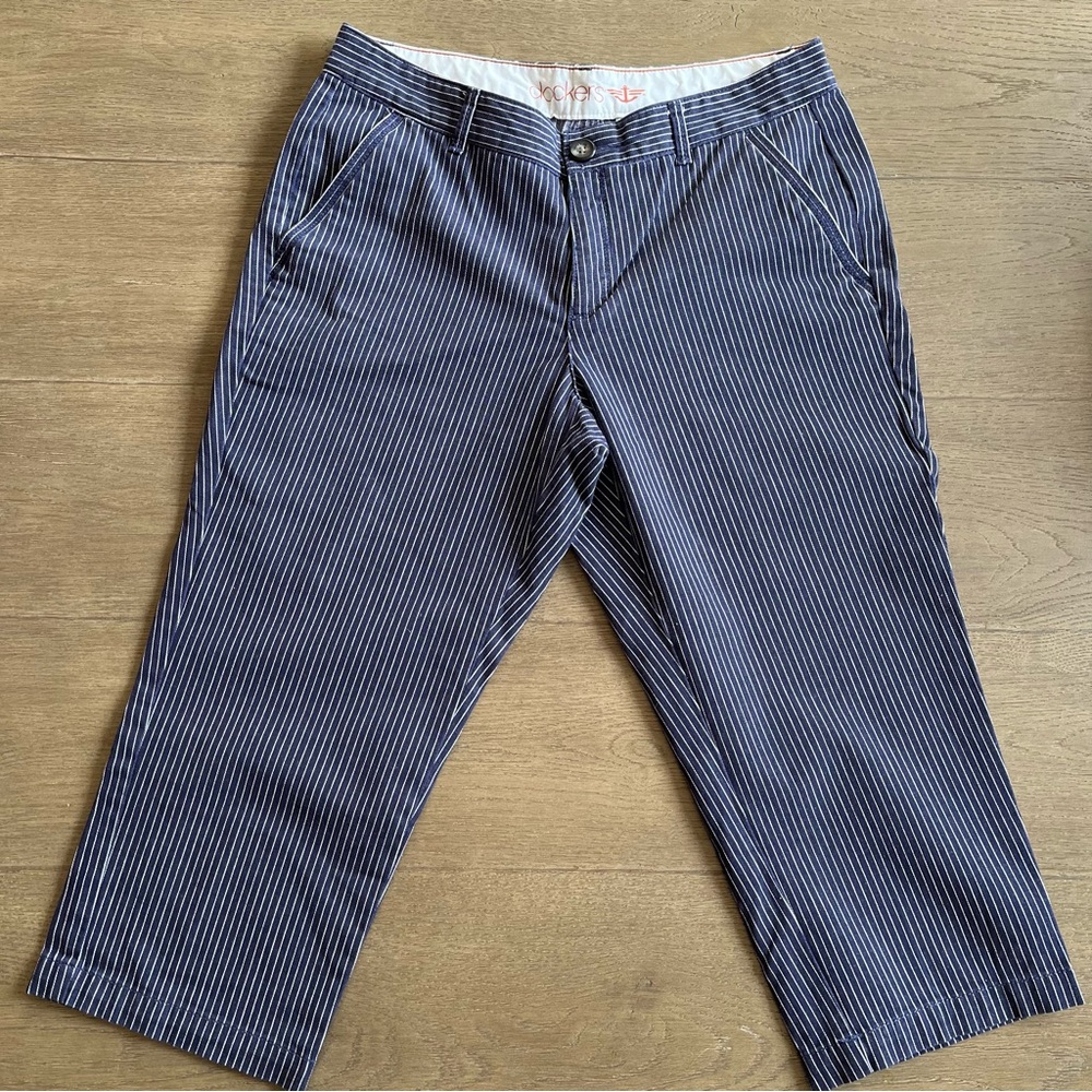 Dockers Blue/White Stripe Straight Leg Lightweight Capri Pants Cotton, Size 4